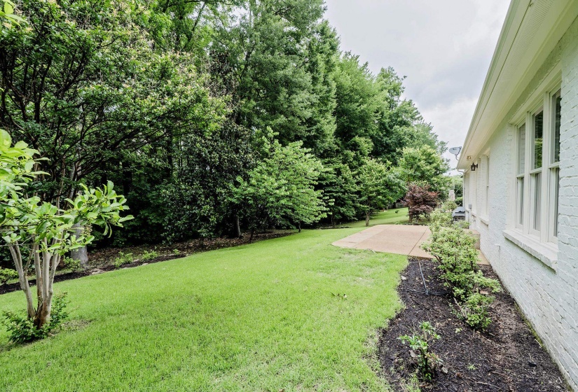 4437 COLTWOOD DR, Lakeland, Tennessee 38002, 4 Bedrooms Bedrooms, 11 Rooms Rooms,3 BathroomsBathrooms,Residential,For Sale,COLTWOOD,10223624