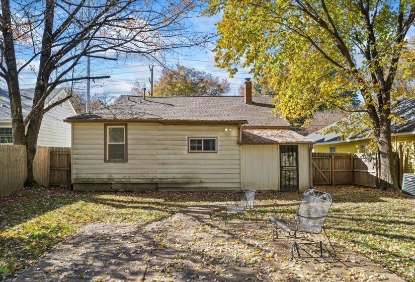 740 LOEB ST, Memphis, Tennessee 38111, 3 Bedrooms Bedrooms, 6 Rooms Rooms,1 BathroomBathrooms,Residential,For Sale,LOEB,10223647