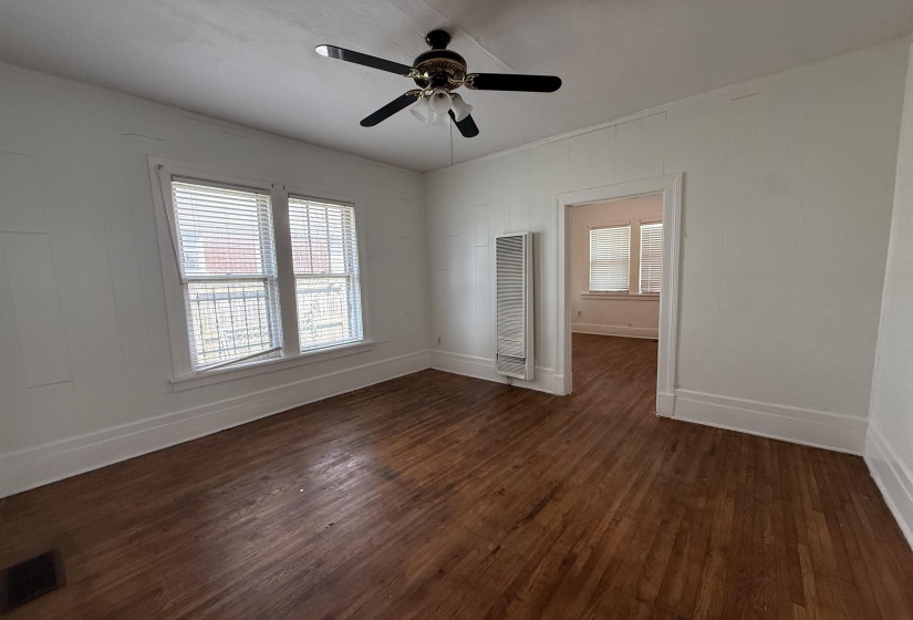 1486 VOLLINTINE AVE, Memphis, Tennessee 38107, 3 Bedrooms Bedrooms, 7 Rooms Rooms,1 BathroomBathrooms,Residential,For Sale,VOLLINTINE,10223657
