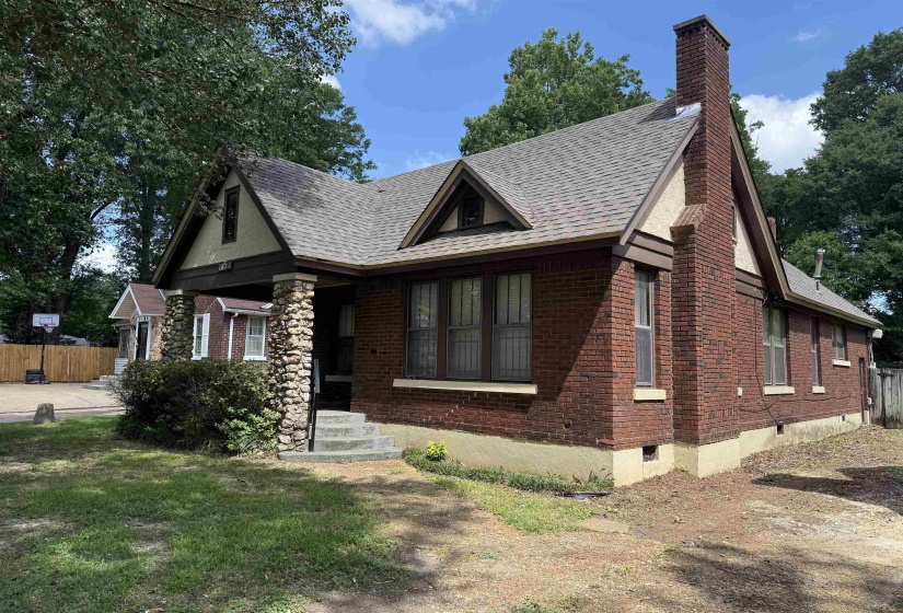 1486 VOLLINTINE AVE, Memphis, Tennessee 38107, 3 Bedrooms Bedrooms, 7 Rooms Rooms,1 BathroomBathrooms,Residential,For Sale,VOLLINTINE,10223657