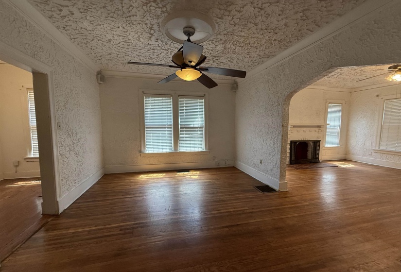 1486 VOLLINTINE AVE, Memphis, Tennessee 38107, 3 Bedrooms Bedrooms, 7 Rooms Rooms,1 BathroomBathrooms,Residential,For Sale,VOLLINTINE,10223657