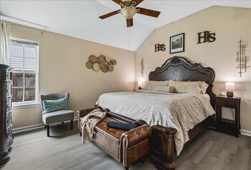 2597 APPLING GLEN DR, Memphis, Tennessee 38133, 3 Bedrooms Bedrooms, 5 Rooms Rooms,2 BathroomsBathrooms,Residential,For Sale,APPLING GLEN,10223660