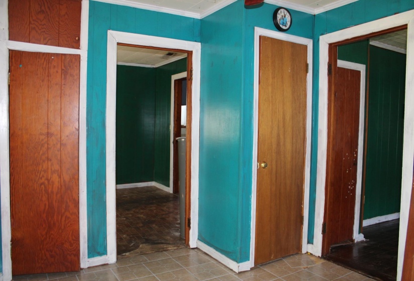 314 TIPTON ST, Tiptonville, Tennessee 38079, 3 Bedrooms Bedrooms, 7 Rooms Rooms,1 BathroomBathrooms,Residential,For Sale,TIPTON,10223663