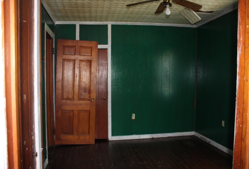 314 TIPTON ST, Tiptonville, Tennessee 38079, 3 Bedrooms Bedrooms, 7 Rooms Rooms,1 BathroomBathrooms,Residential,For Sale,TIPTON,10223663