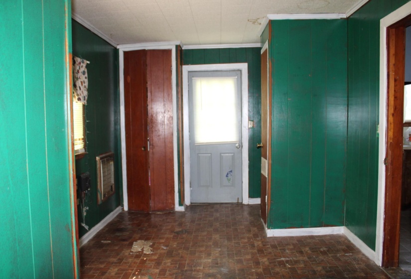 314 TIPTON ST, Tiptonville, Tennessee 38079, 3 Bedrooms Bedrooms, 7 Rooms Rooms,1 BathroomBathrooms,Residential,For Sale,TIPTON,10223663