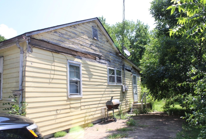 314 TIPTON ST, Tiptonville, Tennessee 38079, 3 Bedrooms Bedrooms, 7 Rooms Rooms,1 BathroomBathrooms,Residential,For Sale,TIPTON,10223663