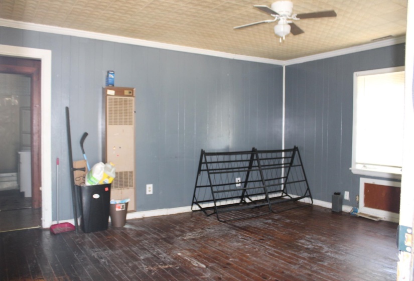 314 TIPTON ST, Tiptonville, Tennessee 38079, 3 Bedrooms Bedrooms, 7 Rooms Rooms,1 BathroomBathrooms,Residential,For Sale,TIPTON,10223663