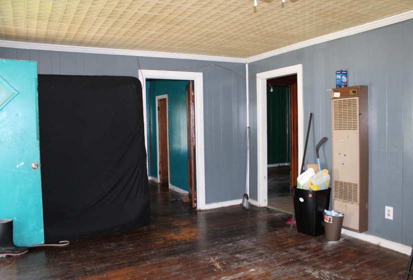 314 TIPTON ST, Tiptonville, Tennessee 38079, 3 Bedrooms Bedrooms, 7 Rooms Rooms,1 BathroomBathrooms,Residential,For Sale,TIPTON,10223663