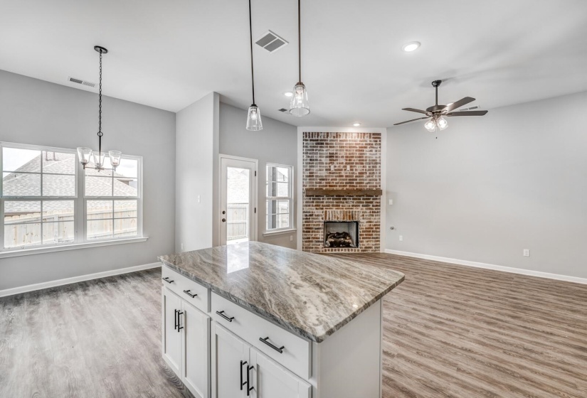 90 BLUE DR, Oakland, Tennessee 38060, 4 Bedrooms Bedrooms, 7 Rooms Rooms,3 BathroomsBathrooms,Residential,For Sale,BLUE,10223675