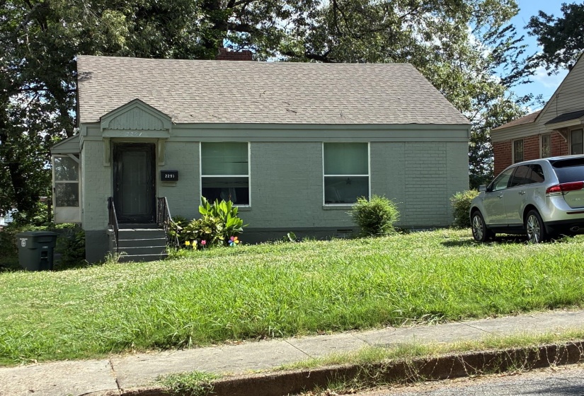2295 POE AVE, Memphis, Tennessee 38114, 3 Bedrooms Bedrooms, 6 Rooms Rooms,2 BathroomsBathrooms,Residential,For Sale,POE,10223677