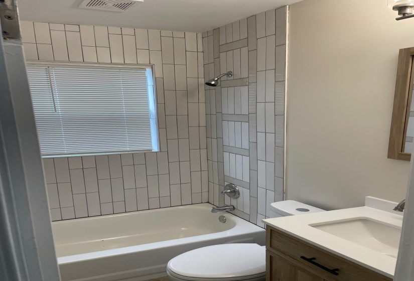 2295 POE AVE, Memphis, Tennessee 38114, 3 Bedrooms Bedrooms, 6 Rooms Rooms,2 BathroomsBathrooms,Residential,For Sale,POE,10223677