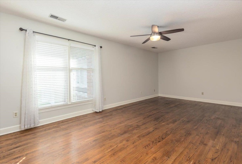 2608 HOLLY SPRING DR, Germantown, Tennessee 38138, 5 Bedroom Bedrooms, 10 Room Rooms,4.1 BathroomBathrooms,Residential,For Sale,HOLLY SPRING,0,10223679