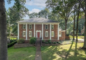 2608 HOLLY SPRING DR, Germantown, Tennessee 38138, 5 Bedroom Bedrooms, 10 Room Rooms,4.1 BathroomBathrooms,Residential,For Sale,HOLLY SPRING,0,10223679 2608 HOLLY SPRING DR, Germantown, Tennessee 38138, 5 Bedroom Bedrooms, 10 Room Rooms,4.1 BathroomBathrooms,Residential,For Sale,HOLLY SPRING,0,10223679