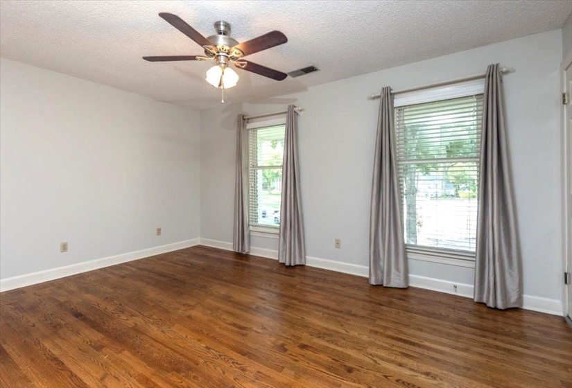 2608 HOLLY SPRING DR, Germantown, Tennessee 38138, 5 Bedroom Bedrooms, 10 Room Rooms,4.1 BathroomBathrooms,Residential,For Sale,HOLLY SPRING,0,10223679