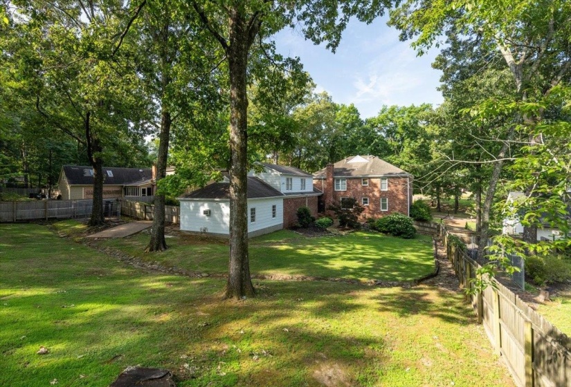 2608 HOLLY SPRING DR, Germantown, Tennessee 38138, 5 Bedroom Bedrooms, 10 Room Rooms,4.1 BathroomBathrooms,Residential,For Sale,HOLLY SPRING,0,10223679