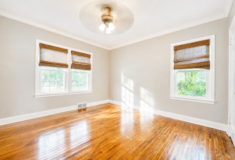 31 CENTURY ST, Memphis, Tennessee 38111, 3 Bedroom Bedrooms, 7 Room Rooms,2 BathroomBathrooms,Residential,For Sale,CENTURY,0,10223680
