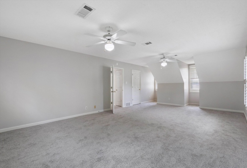 10552 EIDER CV, Collierville, Tennessee 38017, 4 Bedrooms Bedrooms, 7 Rooms Rooms,2.1 BathroomsBathrooms,Residential,For Sale,EIDER,10223685