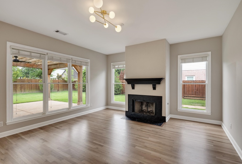 2004 HOUSTON WAY, Collierville, Tennessee 38139, 4 Bedrooms Bedrooms, 11 Rooms Rooms,3.1 BathroomsBathrooms,Residential,For Sale,HOUSTON,10223686
