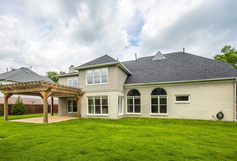 2004 HOUSTON WAY, Collierville, Tennessee 38139, 4 Bedrooms Bedrooms, 11 Rooms Rooms,3.1 BathroomsBathrooms,Residential,For Sale,HOUSTON,10223686