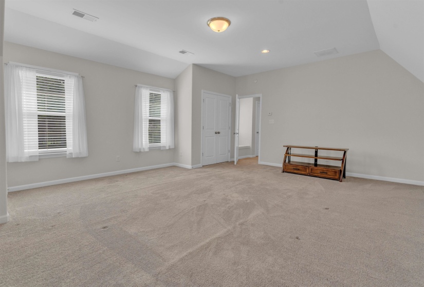 10511 LAWRENCEBURG LN, Lakeland, Tennessee 38002, 4 Bedrooms Bedrooms, 9 Rooms Rooms,3.1 BathroomsBathrooms,Residential,For Sale,LAWRENCEBURG,10223689