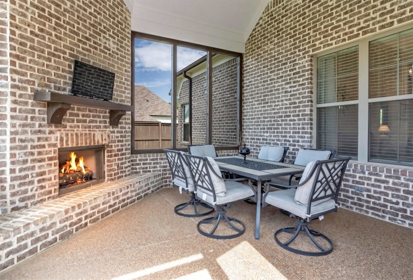 10511 LAWRENCEBURG LN, Lakeland, Tennessee 38002, 4 Bedrooms Bedrooms, 9 Rooms Rooms,3.1 BathroomsBathrooms,Residential,For Sale,LAWRENCEBURG,10223689