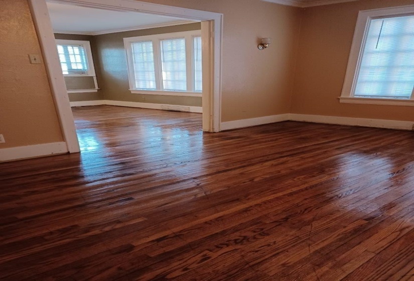 1351 MALLORY AVE, Memphis, Tennessee 38106, 4 Bedrooms Bedrooms, 8 Rooms Rooms,2 BathroomsBathrooms,Residential,For Sale,MALLORY,10223690