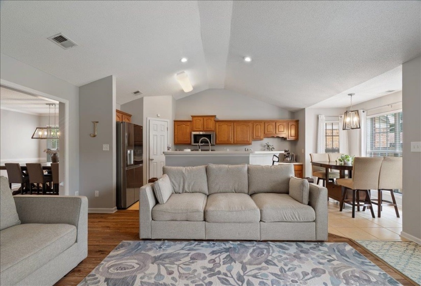 11660 MAHOGANY DR, Arlington, Tennessee 38002, 4 Bedrooms Bedrooms, 8 Rooms Rooms,2.1 BathroomsBathrooms,Residential,For Sale,MAHOGANY,10223694