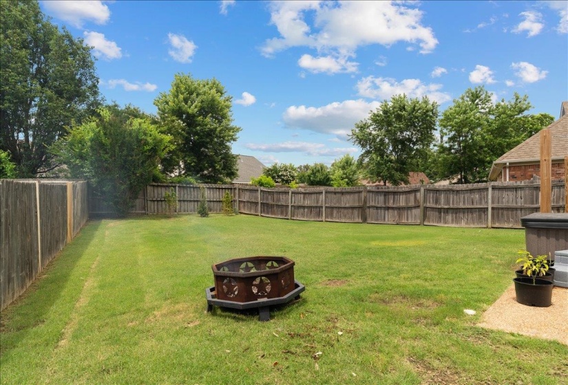 11660 MAHOGANY DR, Arlington, Tennessee 38002, 4 Bedrooms Bedrooms, 8 Rooms Rooms,2.1 BathroomsBathrooms,Residential,For Sale,MAHOGANY,10223694