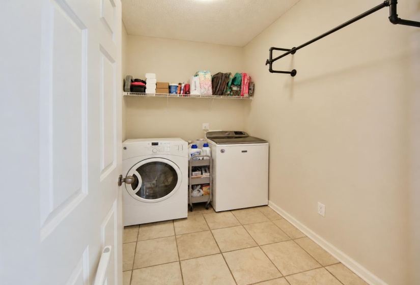 5519 CHAPEL MEADOW CV, Arlington, Tennessee 38002, 4 Bedrooms Bedrooms, 9 Rooms Rooms,3 BathroomsBathrooms,Residential,For Sale,CHAPEL MEADOW,10223696