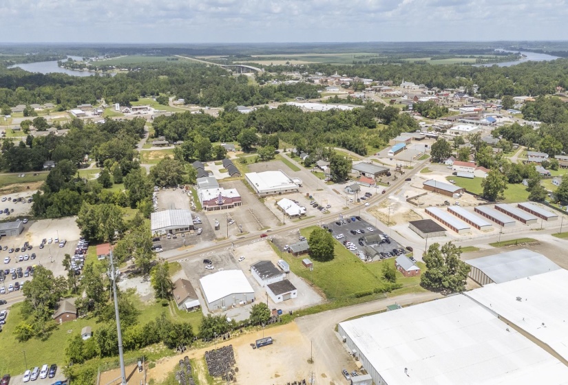 445 FLORENCE RD, Savannah, Tennessee 38372, 0 , 0 ,0,Commercial/industrial,For Sale,FLORENCE,0,10223741