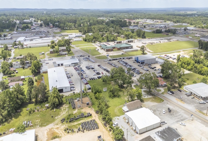 445 FLORENCE RD, Savannah, Tennessee 38372, 0 , 0 ,0,Commercial/industrial,For Sale,FLORENCE,0,10223741