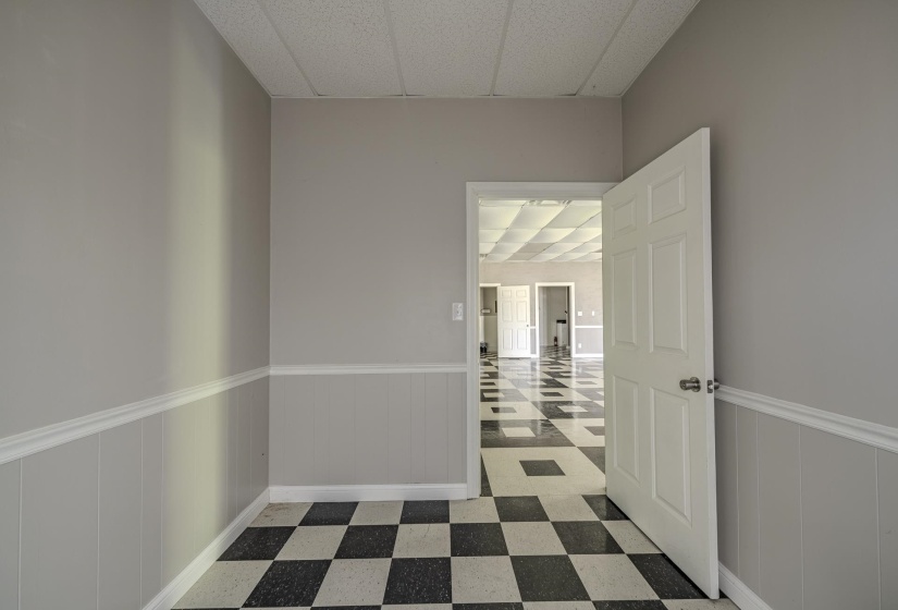 445 FLORENCE RD, Savannah, Tennessee 38372, 0 , 0 ,0,Commercial/industrial,For Sale,FLORENCE,0,10223741