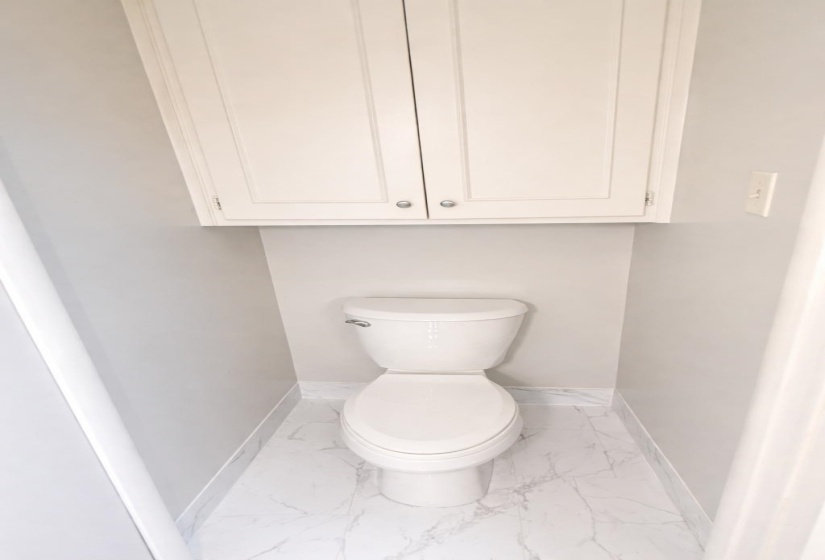 766 ROLAND ST, Memphis, Tennessee 38104, 2 Bedrooms Bedrooms, ,1.1 BathroomsBathrooms,Duplexes,For Sale,ROLAND,10223710