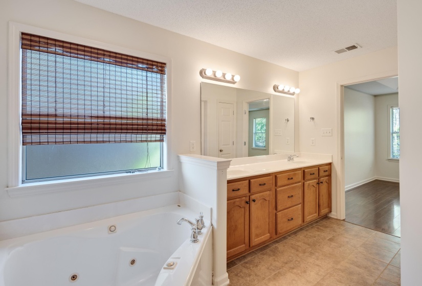 5098 SHETLAND TRL, Arlington, Tennessee 38002, 4 Bedroom Bedrooms, 8 Room Rooms,2.1 BathroomBathrooms,Residential,For Sale,SHETLAND,0,10223702