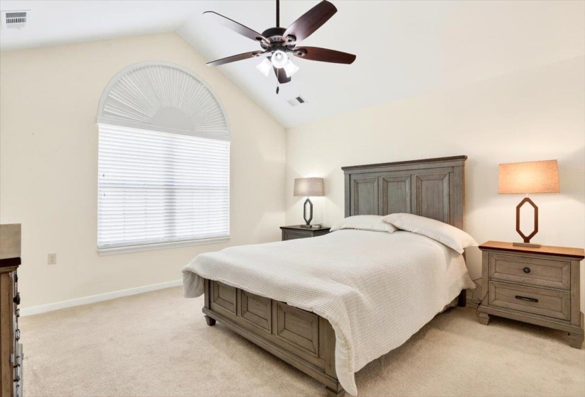 1601 SOUTHFIELD CIR, Memphis, Tennessee 38016, 2 Bedrooms Bedrooms, 6 Rooms Rooms,2 BathroomsBathrooms,Residential,For Sale,SOUTHFIELD,10223707