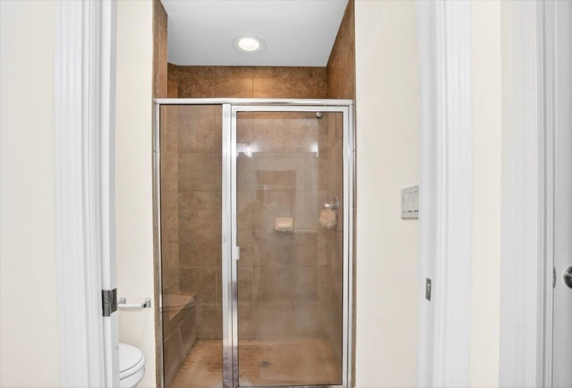 1601 SOUTHFIELD CIR, Memphis, Tennessee 38016, 2 Bedrooms Bedrooms, 6 Rooms Rooms,2 BathroomsBathrooms,Residential,For Sale,SOUTHFIELD,10223707