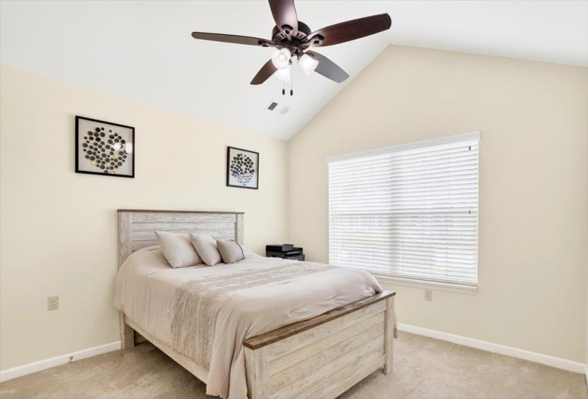1601 SOUTHFIELD CIR, Memphis, Tennessee 38016, 2 Bedrooms Bedrooms, 6 Rooms Rooms,2 BathroomsBathrooms,Residential,For Sale,SOUTHFIELD,10223707