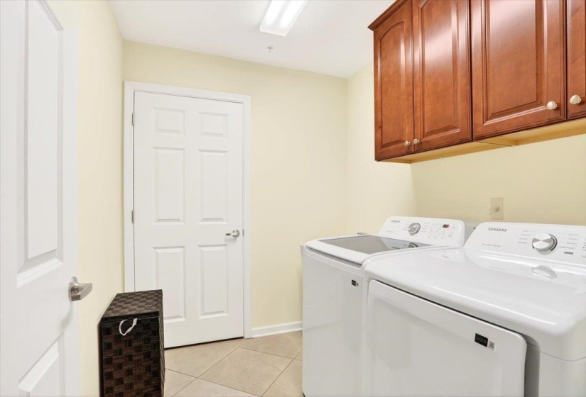 1601 SOUTHFIELD CIR, Memphis, Tennessee 38016, 2 Bedrooms Bedrooms, 6 Rooms Rooms,2 BathroomsBathrooms,Residential,For Sale,SOUTHFIELD,10223707