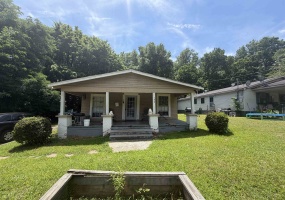 196 BARBEE AVE, Ripley, Tennessee 38063-1802, 3 Bedrooms Bedrooms, 6 Rooms Rooms,2 BathroomsBathrooms,Residential,For Sale,BARBEE,10223708