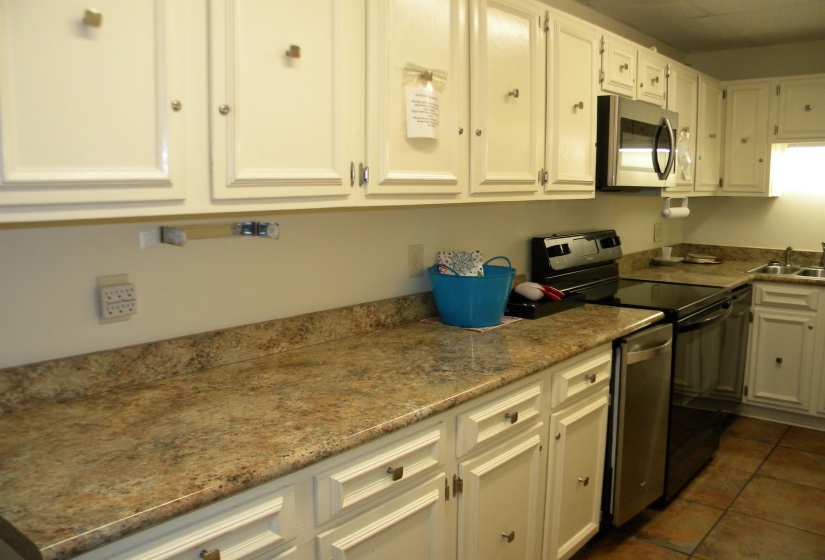 232 HIGHLAND ST, Memphis, Tennessee 38111, 1 Bedroom Bedrooms, 3 Room Rooms,1 BathroomBathrooms,Residential,For Sale,HIGHLAND,0,10223711