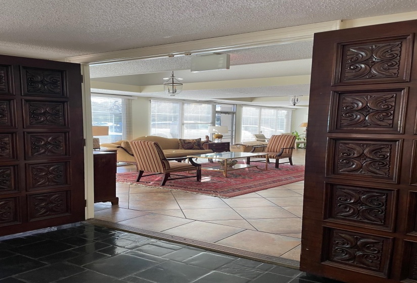 232 HIGHLAND ST, Memphis, Tennessee 38111, 1 Bedroom Bedrooms, 3 Room Rooms,1 BathroomBathrooms,Residential,For Sale,HIGHLAND,0,10223711