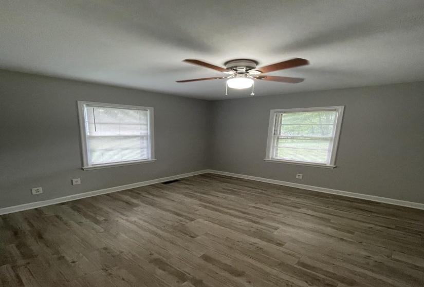 2919 BEDE ST, Memphis, Tennessee 38128, 3 Bedrooms Bedrooms, 6 Rooms Rooms,1 BathroomBathrooms,Residential,For Sale,BEDE,10223719