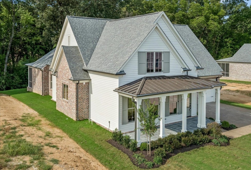 275 MOSSBERRY LN, Collierville, Tennessee 38017, 3 Bedroom Bedrooms, 10 Room Rooms,3.1 BathroomBathrooms,Residential,For Sale,MOSSBERRY,0,10223720