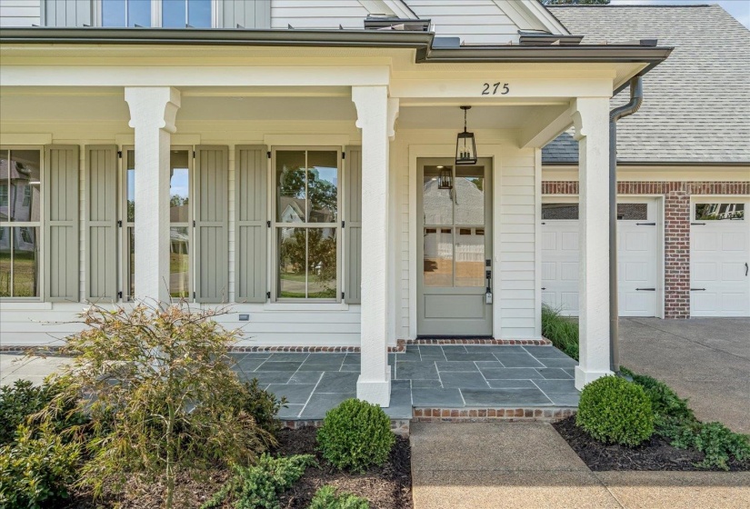 275 MOSSBERRY LN, Collierville, Tennessee 38017, 3 Bedroom Bedrooms, 10 Room Rooms,3.1 BathroomBathrooms,Residential,For Sale,MOSSBERRY,0,10223720