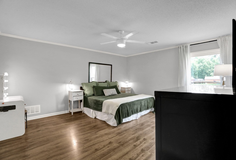 681 WHITTENBURG DR, Collierville, Tennessee 38017, 4 Bedroom Bedrooms, 8 Room Rooms,2.1 BathroomBathrooms,Residential,For Sale,WHITTENBURG,0,10223722