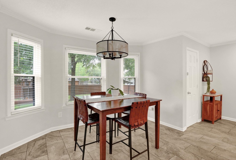 681 WHITTENBURG DR, Collierville, Tennessee 38017, 4 Bedroom Bedrooms, 8 Room Rooms,2.1 BathroomBathrooms,Residential,For Sale,WHITTENBURG,0,10223722