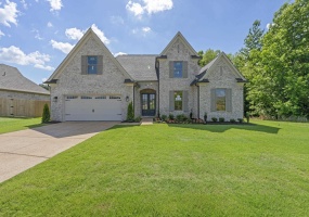 155 MISTY MEADOW LN, Oakland, Tennessee 38060, 5 Bedroom Bedrooms, 9 Room Rooms,3 BathroomBathrooms,Residential,For Sale,MISTY MEADOW,0,10223732