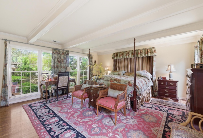 6668 MONMOUTH DR, Memphis, Tennessee 38120, 4 Bedroom Bedrooms, 8 Room Rooms,3.1 BathroomBathrooms,Residential,For Sale,MONMOUTH,0,10223736