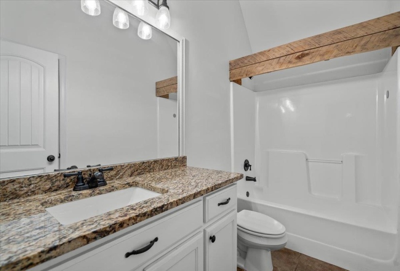 10 INEZ CV, Somerville, Tennessee 38068, 4 Bedroom Bedrooms, 13 Room Rooms,3 BathroomBathrooms,Residential,For Sale,INEZ,0,10223748