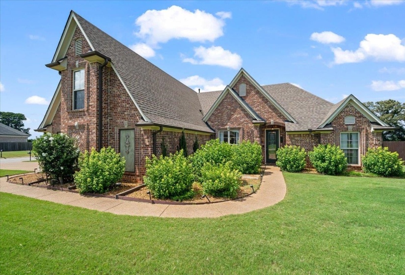 10 INEZ CV, Somerville, Tennessee 38068, 4 Bedroom Bedrooms, 13 Room Rooms,3 BathroomBathrooms,Residential,For Sale,INEZ,0,10223748